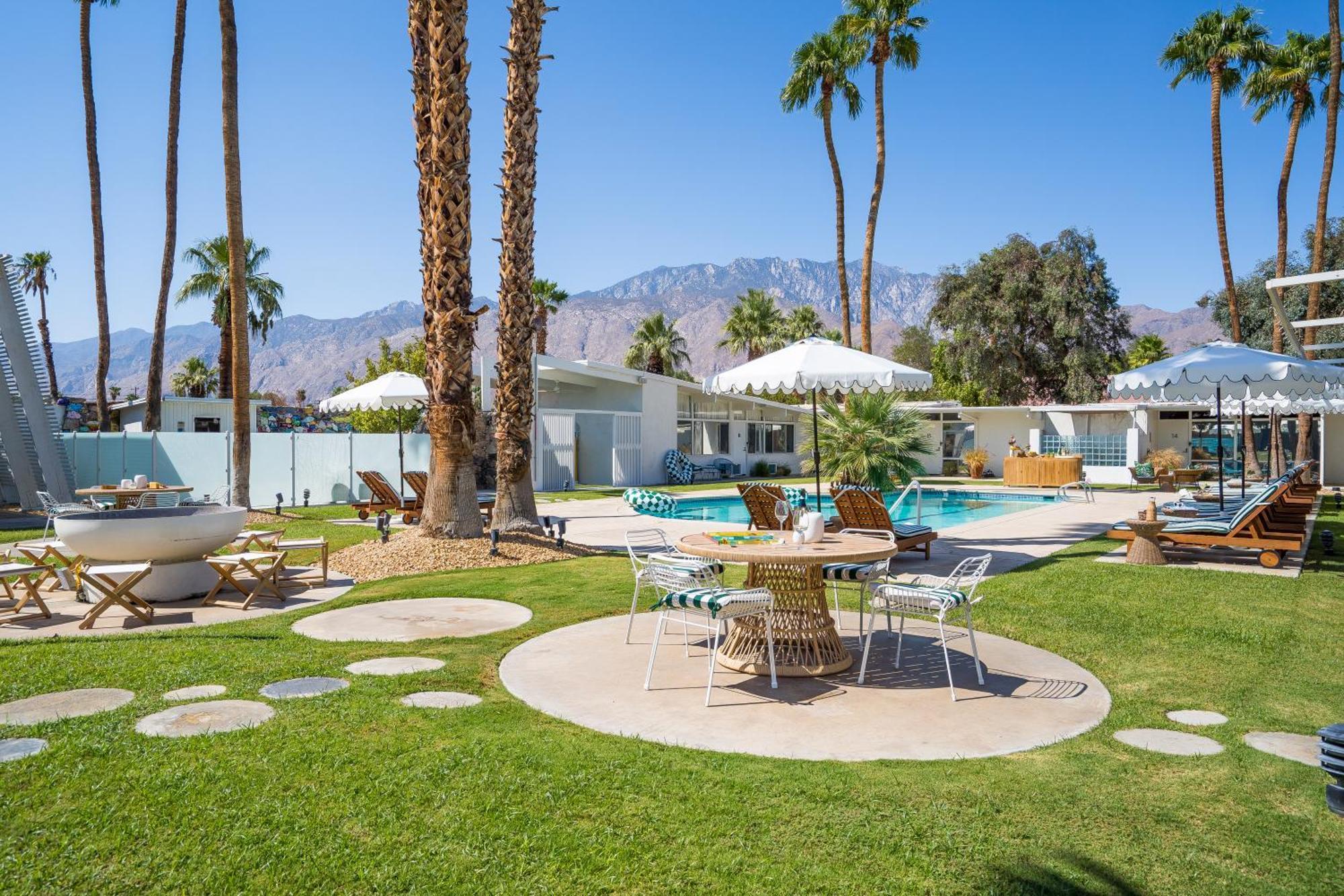 Monkey Tree Hotel By Avantstay Stylish Hotel In Palm Springs W Pool Εξωτερικό φωτογραφία