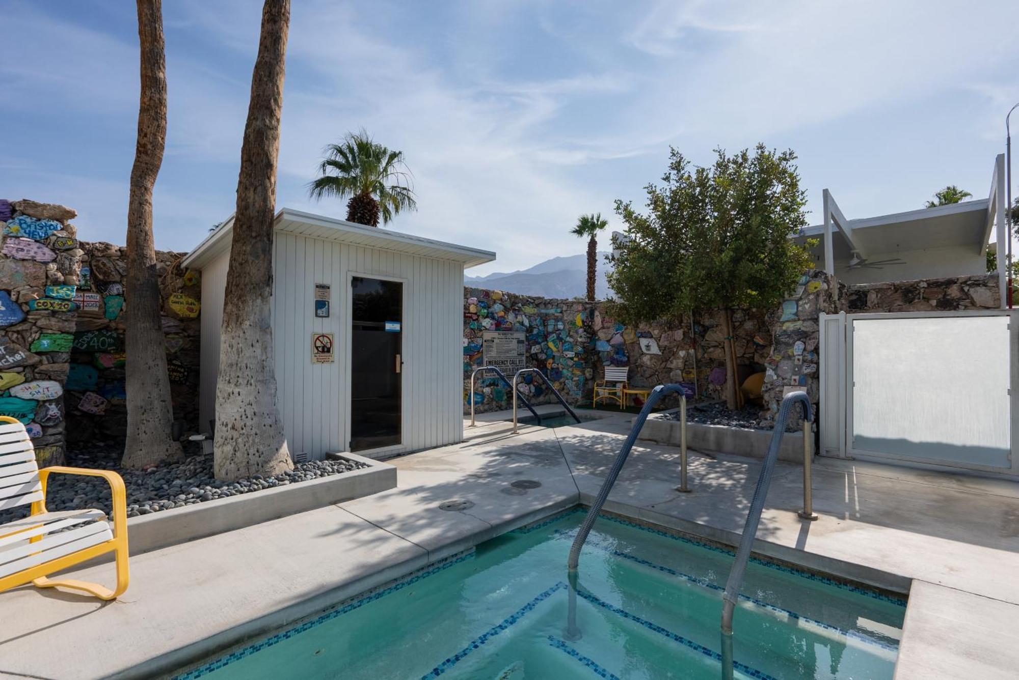 Monkey Tree Hotel By Avantstay Stylish Hotel In Palm Springs W Pool Εξωτερικό φωτογραφία