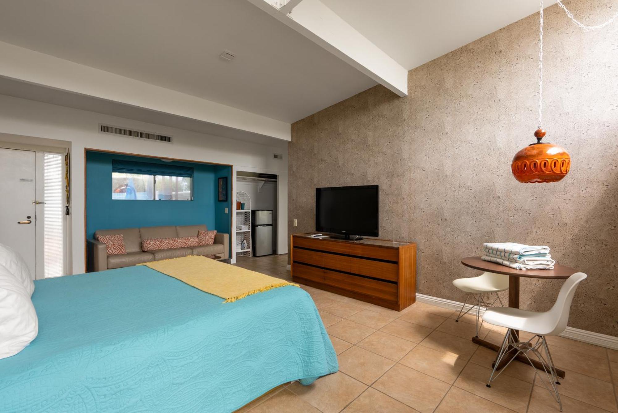 Monkey Tree Hotel By Avantstay Stylish Hotel In Palm Springs W Pool Εξωτερικό φωτογραφία