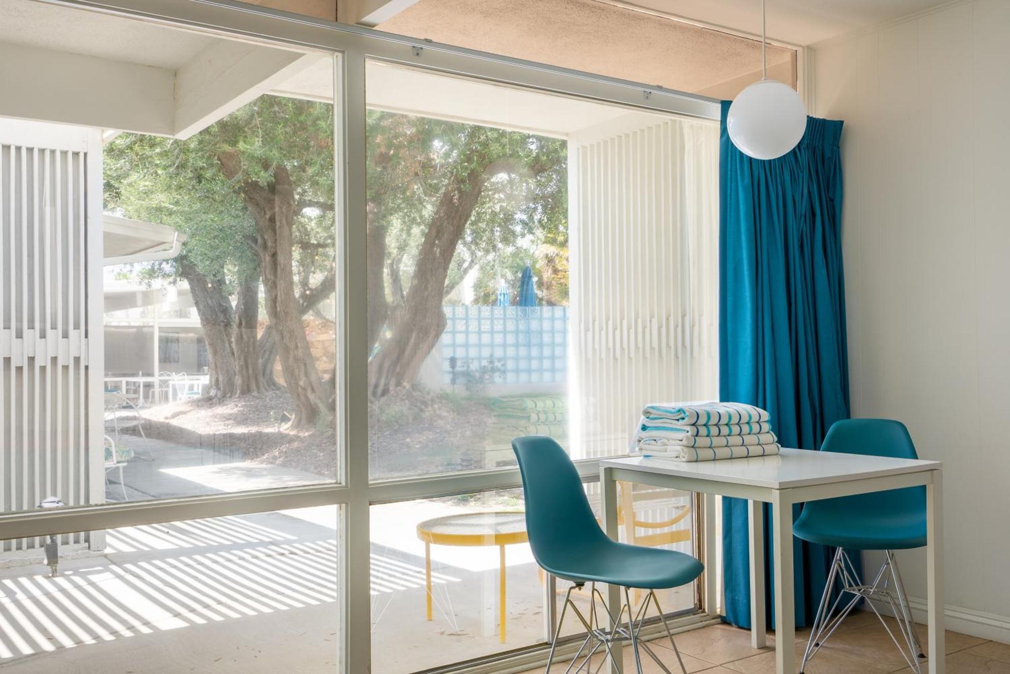 Monkey Tree Hotel By Avantstay Stylish Hotel In Palm Springs W Pool Εξωτερικό φωτογραφία