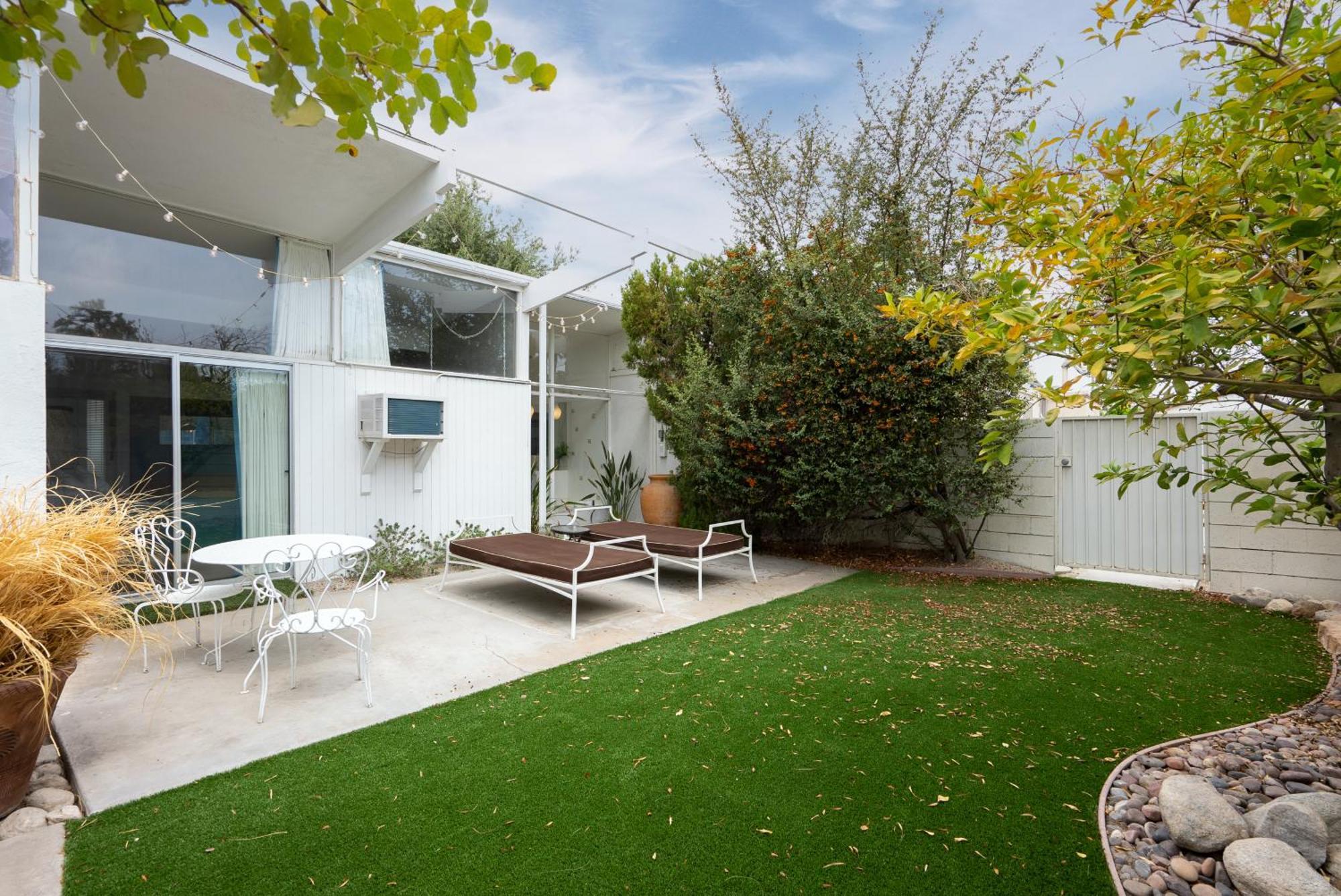 Monkey Tree Hotel By Avantstay Stylish Hotel In Palm Springs W Pool Εξωτερικό φωτογραφία